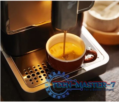 Ekspres ciśnieniowy Esperto Caffe srebrny Ekspres ciśnieniowy Esperto Caffe srebrny