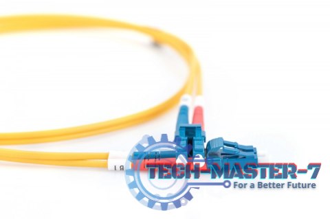 Patchcord FO Singlemode 09/125 OS2 LC-LC duplex 5m Żółty Patchcord FO Singlemode 09/125 OS2 LC-LC duplex 5m Żółty
